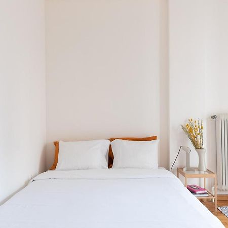Studio With Sunny Balcony In Exarcheia 아테네 외부 사진