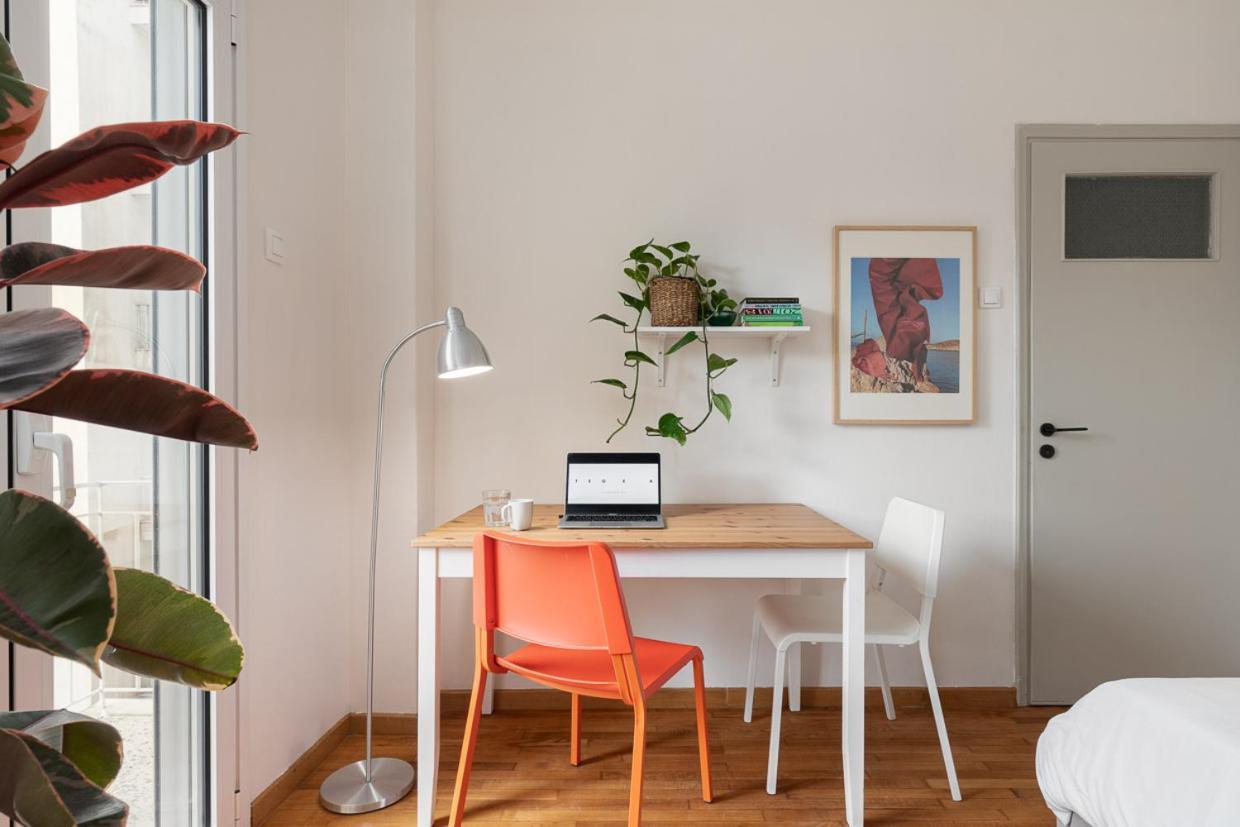 Studio With Sunny Balcony In Exarcheia 아테네 외부 사진